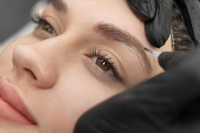 Les différentes techniques du maquillage permanent pour les sourcils